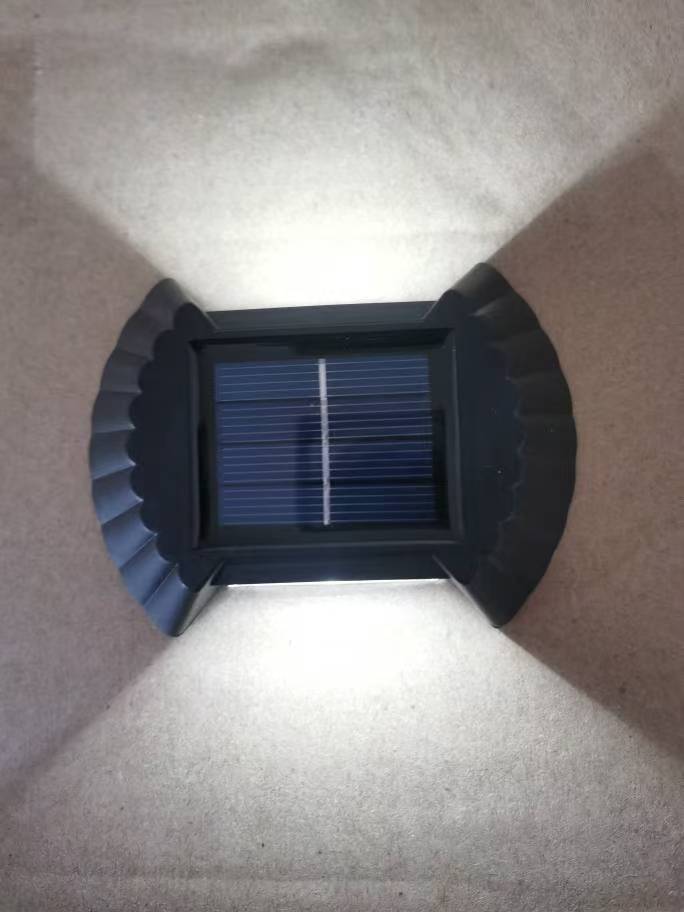 Solarna lampa ścienna 2/8LED w – Outdoor Lighting For Your Yard recenzja i cena