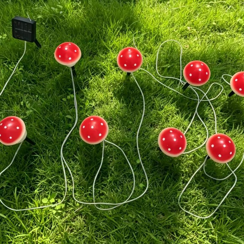 Solarne lampki grzybki, wodood – Outdoor Lighting Yard Stakes recenzja i cena